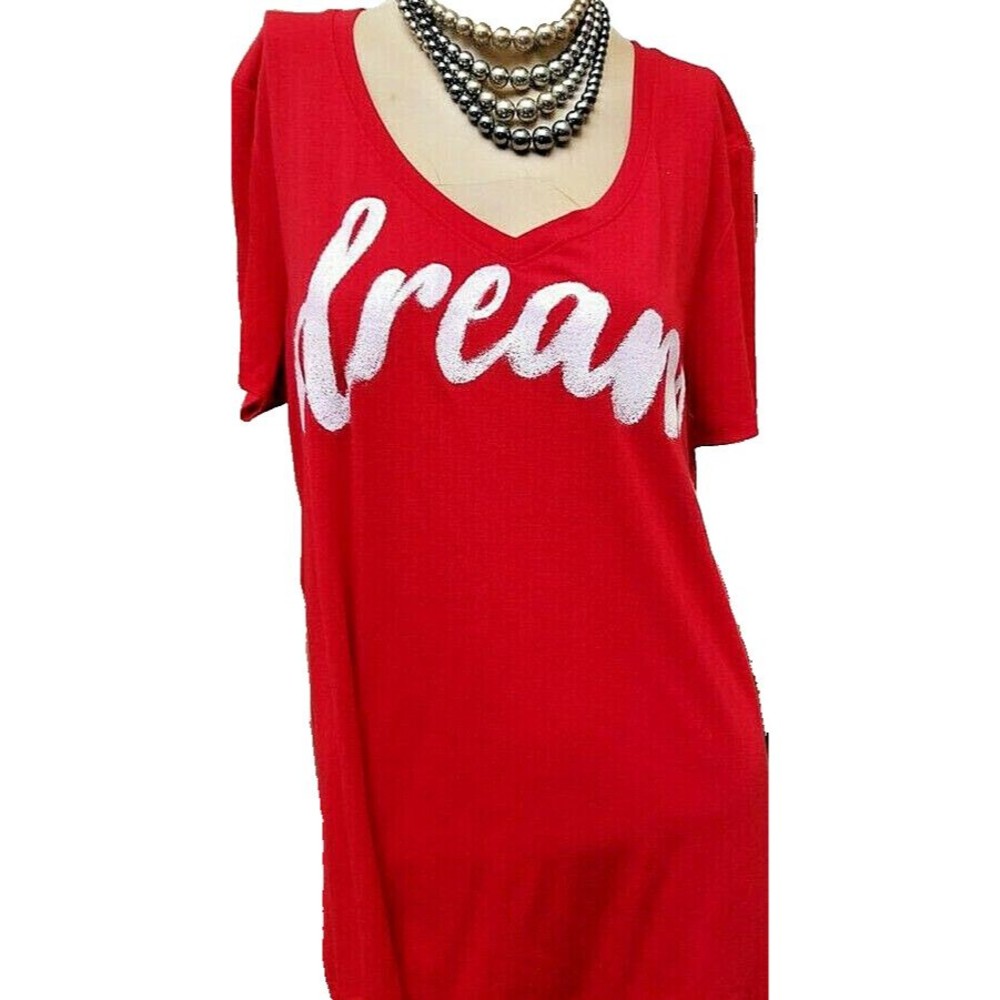 DREAM Long T-Shirt Red Size XL Soft Material NWOT Womens